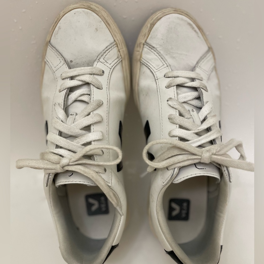 VEJA ESPLAR LEATHER WHITE BLACK